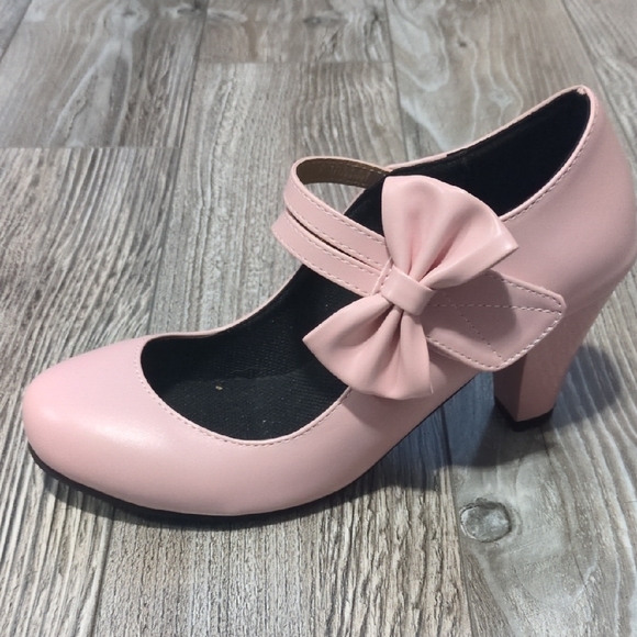 Shoes - NEW Pink Lolita Bow Chunky Block Heel Mary Jane Shoes Size 6